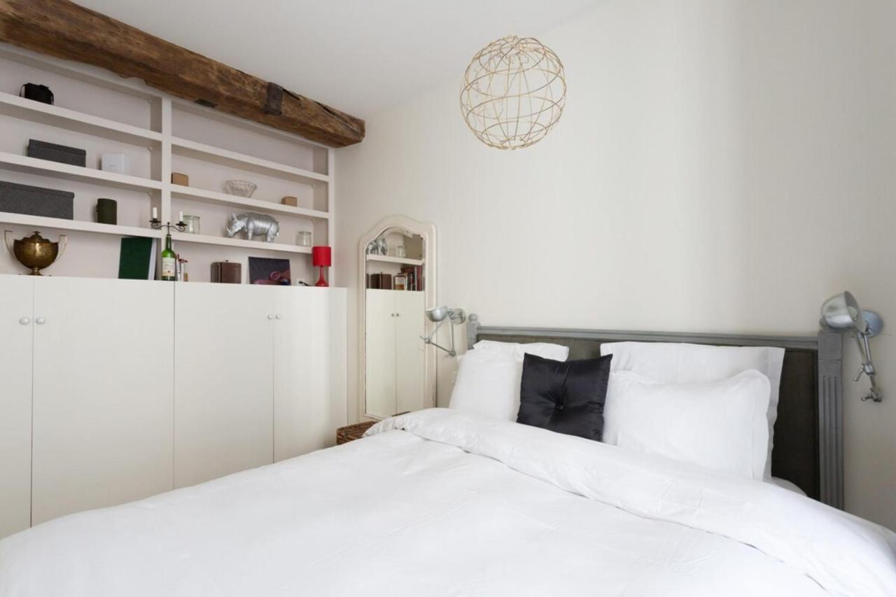 Charming Appartment In Le Marais París Exterior foto