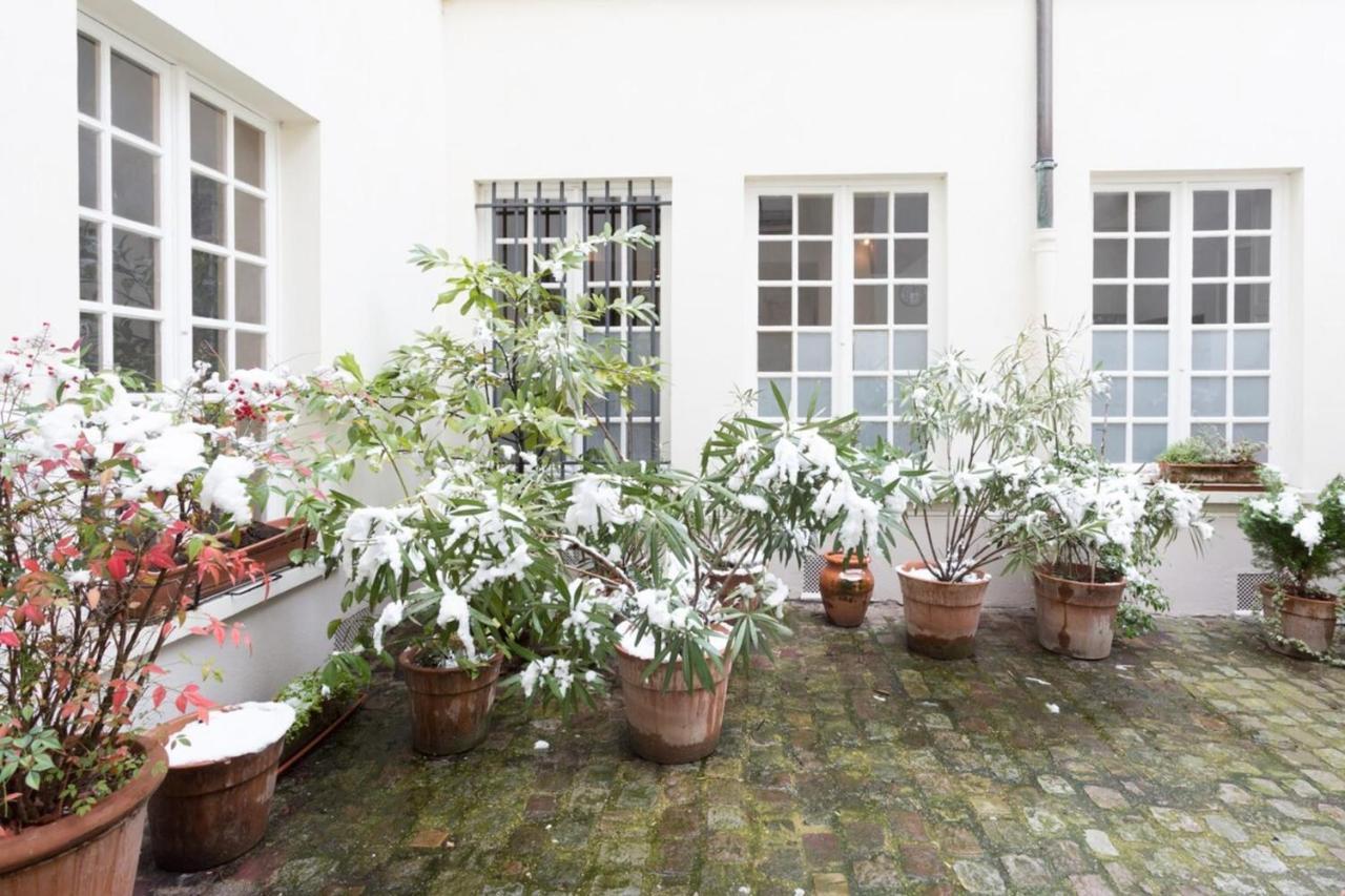 Charming Appartment In Le Marais París Exterior foto